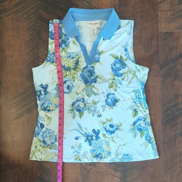Laura Ashley Blue Floral Sleeveless Polo, US M - Picture 8 of 8